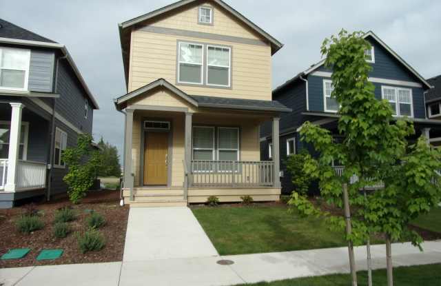Beautiful Classic Luxury Home - 230 Main Street Southeast, Albany, OR 97321