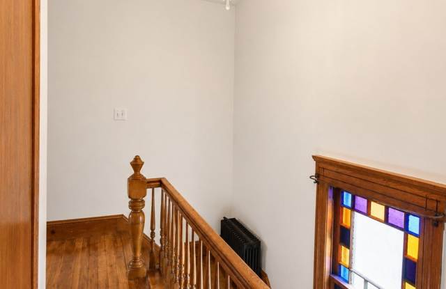 762 Howe Avenue Gallery 4