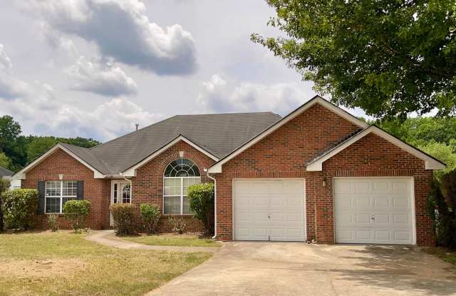 Updated, Spacious Brick Ranch in Great Neighbrorhood! photos photos