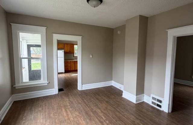 Spacious 3 Bedroom Southside Holland Gallery 3