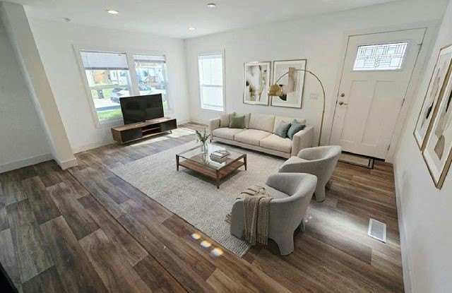 205 Janjo DR Gallery 2