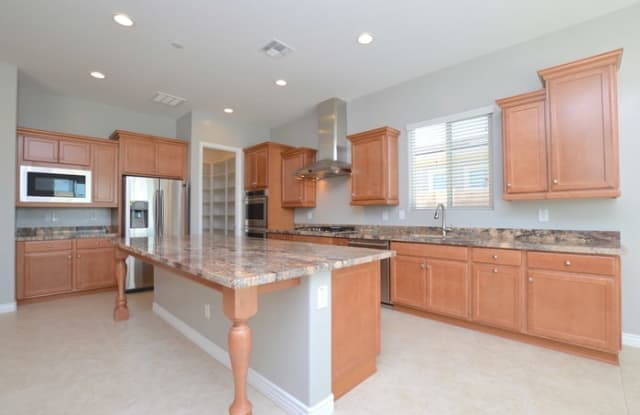 10539 East Thornton Avenue - 10539 East Thorton Avenue, Mesa, AZ 85212