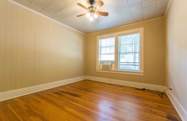 Valley View Apartments Gallery 3