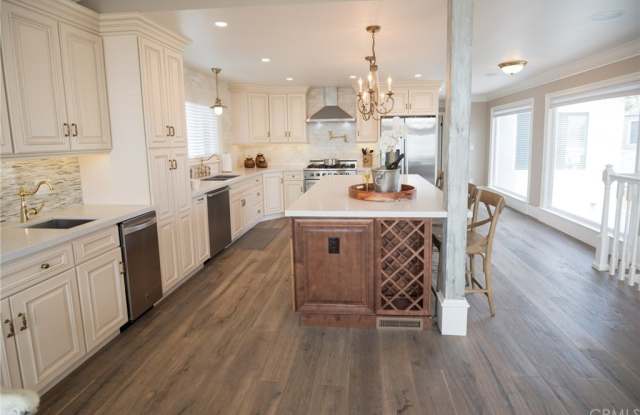 5115 Amalfi Way Gallery 2
