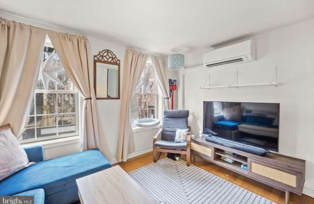 124 CATHARINE Street unit: D photos photos