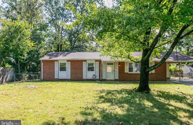934 LONGFELLOW COURT - 934 Longfellow Court, Herndon, VA 20170