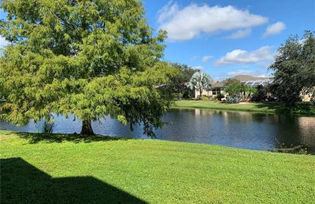 15348 BLUE FISH CIRCLE Gallery 4