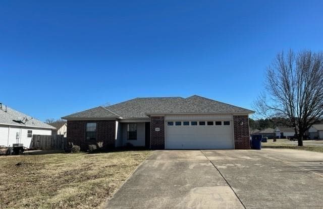 44 Magnolia Dr - 44 Magnolia Drive, Cabot, AR 72023