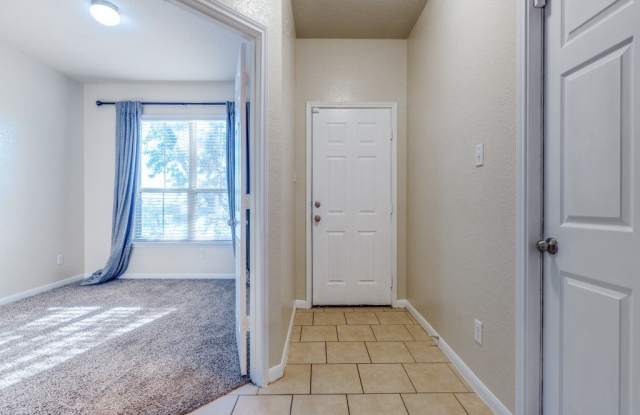 1507 Barons Den Gallery 4