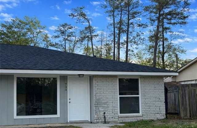 734 N WALNUT Street photos photos