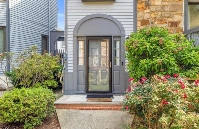 8 Delbarton Ct photos photos