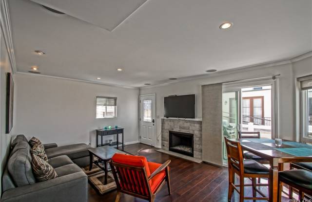 201 Shell Street Gallery 4