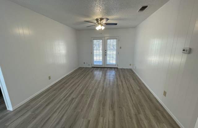 5505 Tallow Tree Dr - 5505 Tallow Tree Drive, Austin, TX 78744