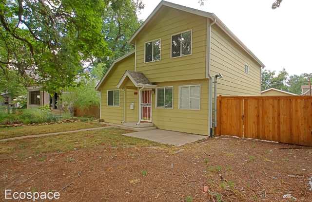 3852 Zenobia Gallery 2