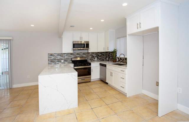 14933 Marlin Place Gallery 3