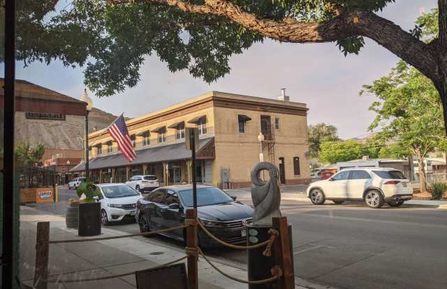 305 Main Street photos photos