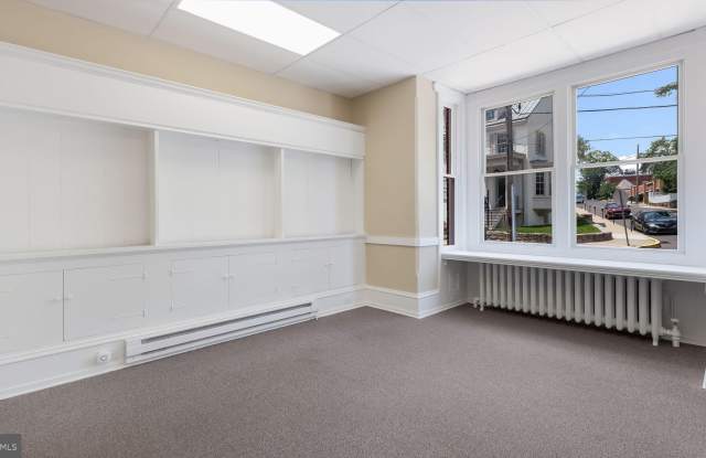 106 E STATE Street photos photos