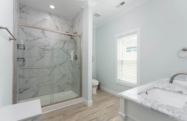 604 North Carolina Avenue - 1Unit 1 Gallery 2