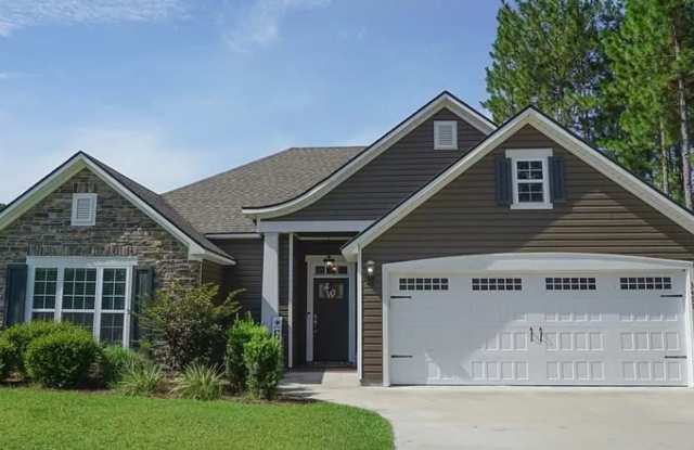 Luxury Living in Valdosta: Elegant 4BR/2BA Home with Spacious Interiors, 2-Car Garage, and Fenced Backyard! photos photos
