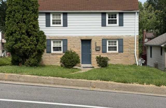 Beautiful Home for Rent Gallery 1
