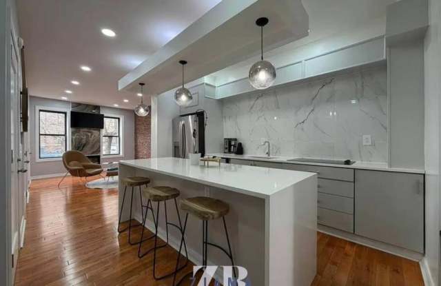 671 Flatbush Avenue Gallery 2
