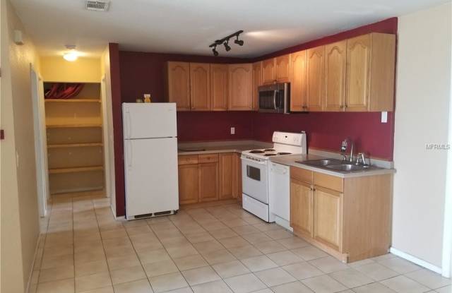 7126 GURLEY COURT Gallery 4