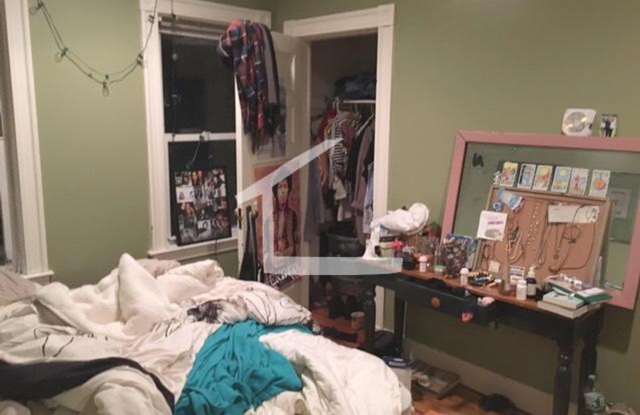 6 bed in Allston Gallery 4