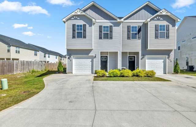Townhouse For Rent in Holly Ridge photos photos