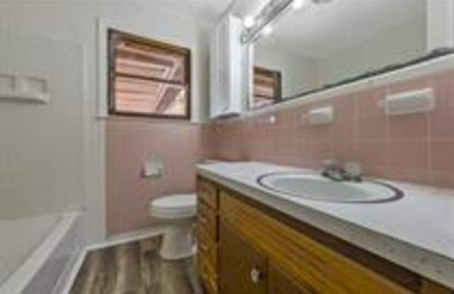 1402 Chico Court Gallery 4