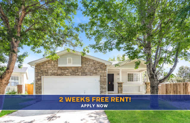 2 WEEKS FREE RENT PLUS  FREE iPad or 55” TV IF MOVED IN BY 5/31 OR DOGGIE DOOR INSTALLED IN THE HOME!Charming 3bd/2ba Single-Level Home with Spacious Yard photos photos