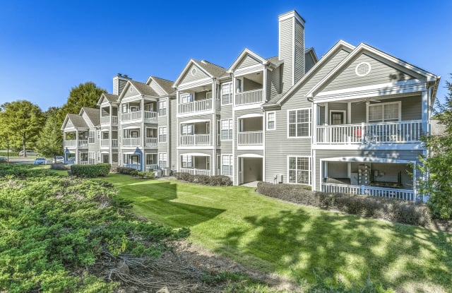 Affordable Housing - Elan at Mallard Creek Apartment Homes photos photos