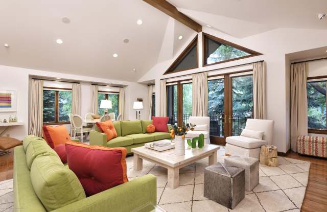 207 N Second Street photos photos