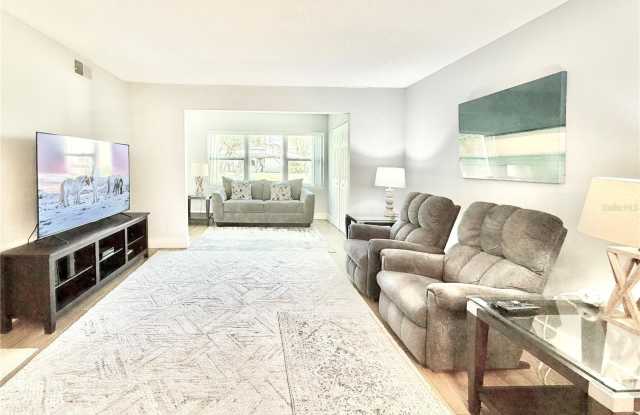 1241 S MARTIN LUTHER KING JUNIOR Avenue Gallery 1