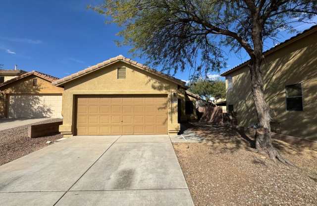 3 Bedroom - 2 Bath - 2 Car Garage - Green Valley, AZ photos photos