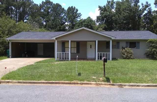 3 Bedroom 1 Bath Home in Cottondale photos photos