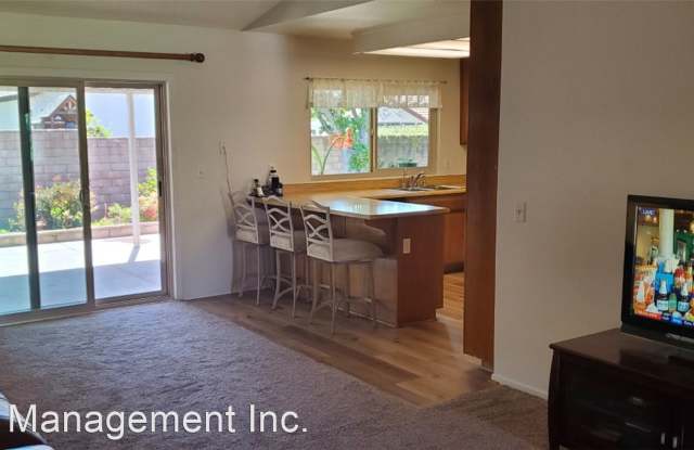 622 Woodland Court Gallery 4