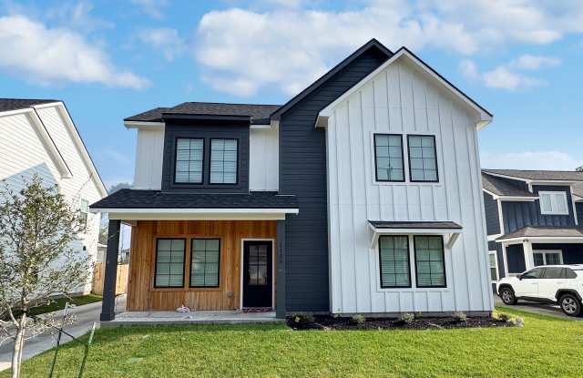 112 Richards St - 112 Richards Street, College Station, TX 77840