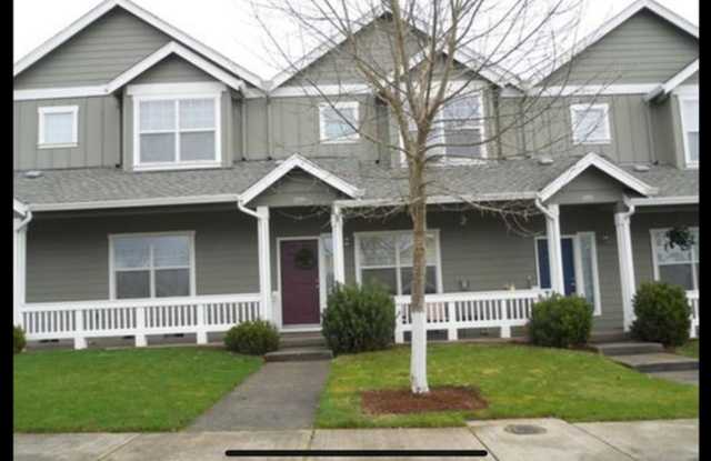 3205 NW Foxtail Pl photos photos