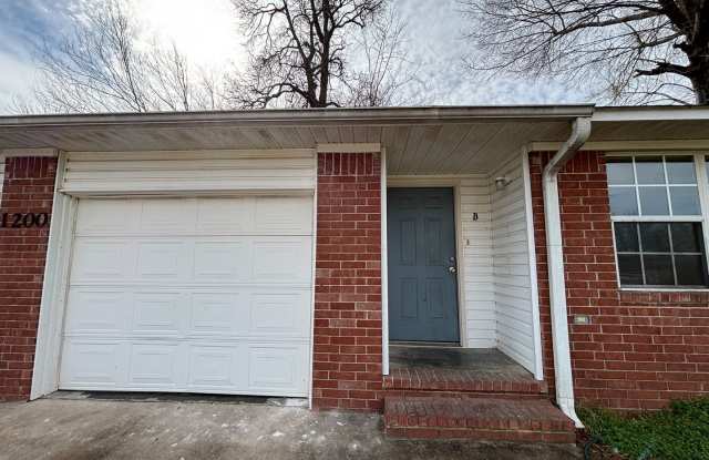 1200 S El Paso photos photos