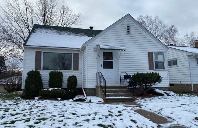 218 W St Marie - 218 West Saint Marie Street, Duluth, MN 55803