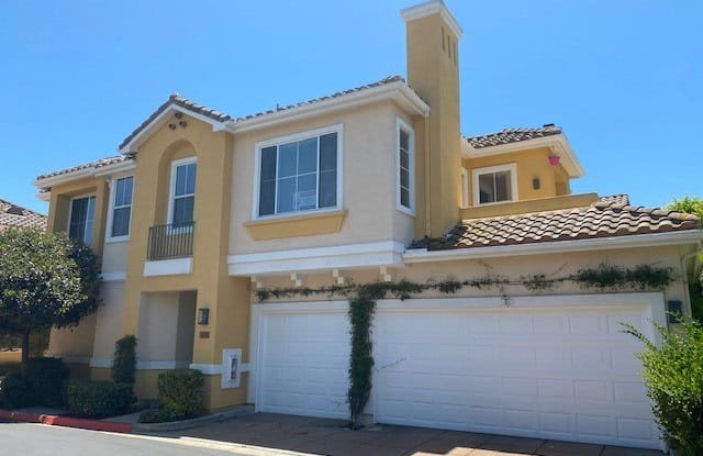 1611 Reggio Aisle - 1611 Reggio Aisle, Irvine, CA 92606