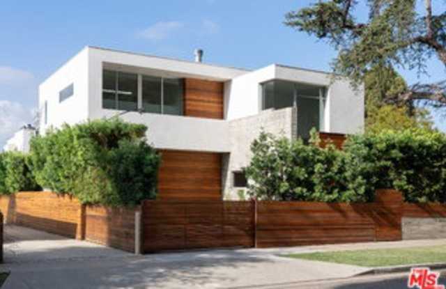 4035 Van Buren Place Gallery 1