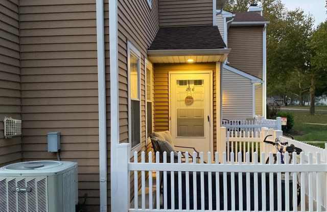 216 FERRIS LANE Gallery 2