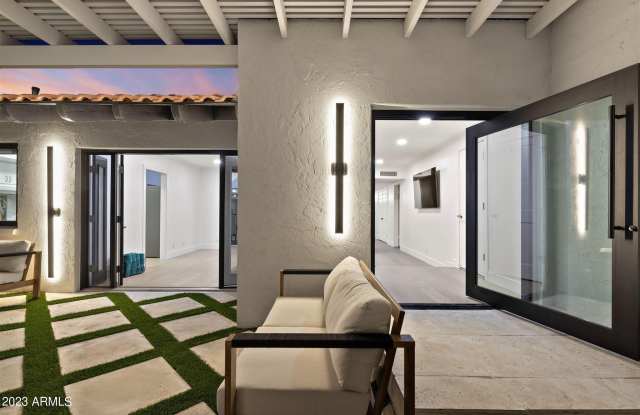 2629 S COUNTRY CLUB Way Gallery 4