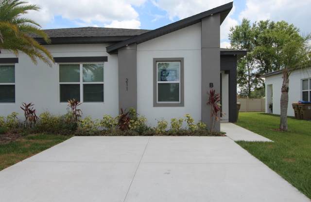 Beautiful 3 BR/2 BA Home in Poinciana! photos photos