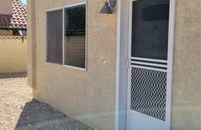 6761 Holmby Avenue Gallery 4