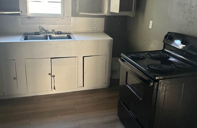 2137 Kentucky St photos photos