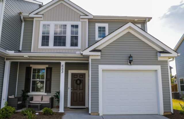 3 Bedroom 2.5 Bath in Canterbury Farms! photos photos