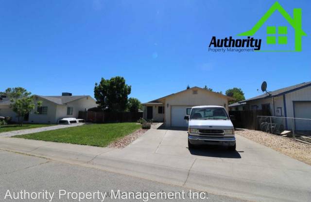 20859 Long Branch Drive - 20859 Long Branch Drive, Cottonwood, CA 96022