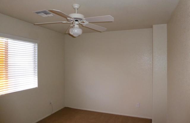 2823 W MARGY Court Gallery 4